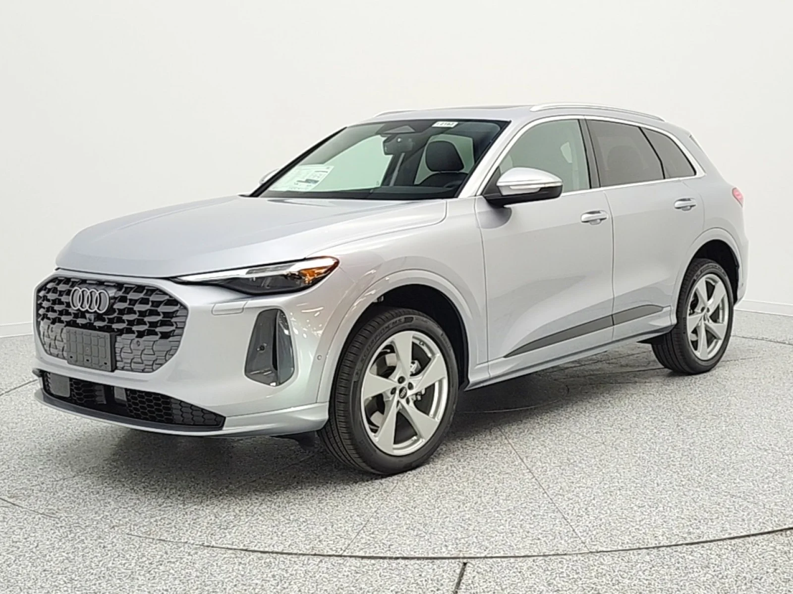 2026 Audi Q5 Premium Plus quattro's photo