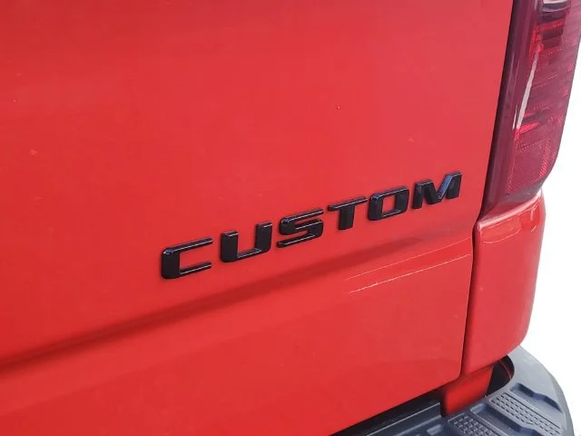 Used 2024 Red Hot Chevrolet Custom image 31