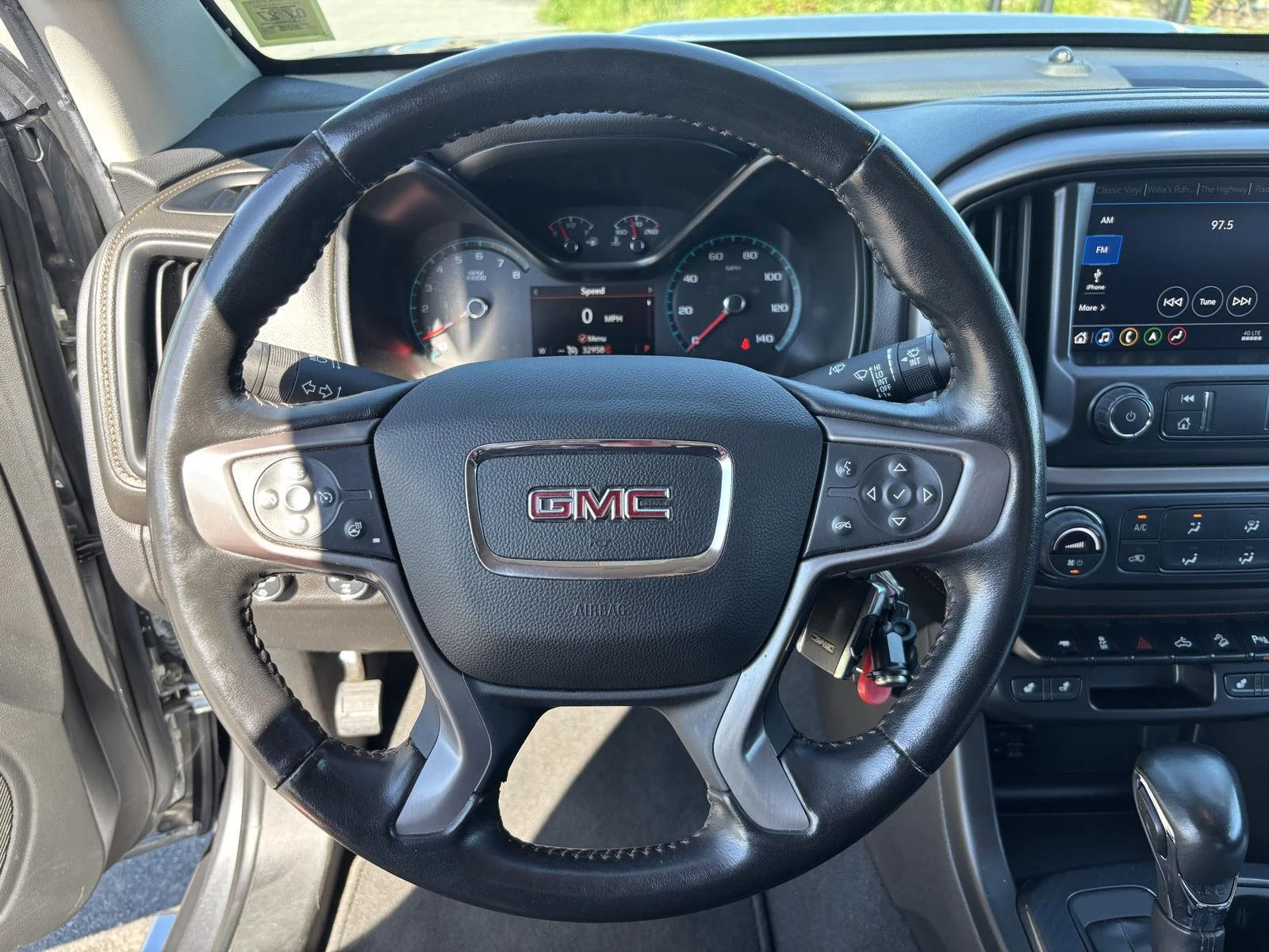 Used 2022 Satin Steel Metallic GMC AT4 - Leather image 20