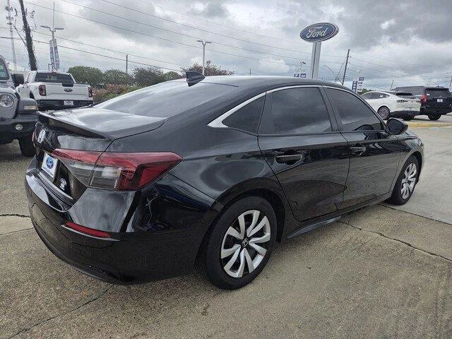 Used 2025 Crystal Black Pearl Honda LX image 5