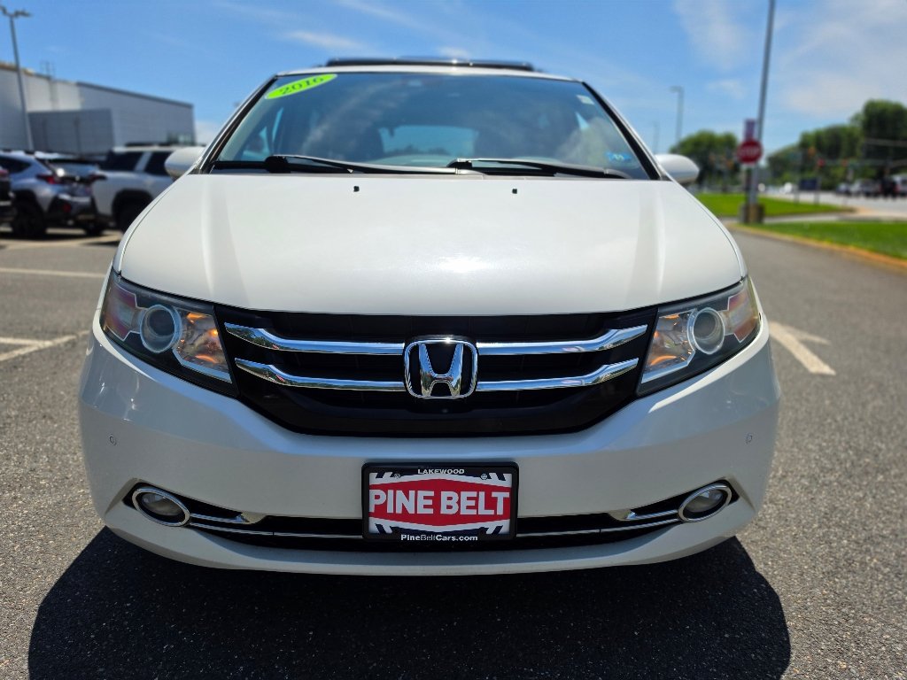 Used 2016 White Diamond Pearl Honda Touring Elite image 26