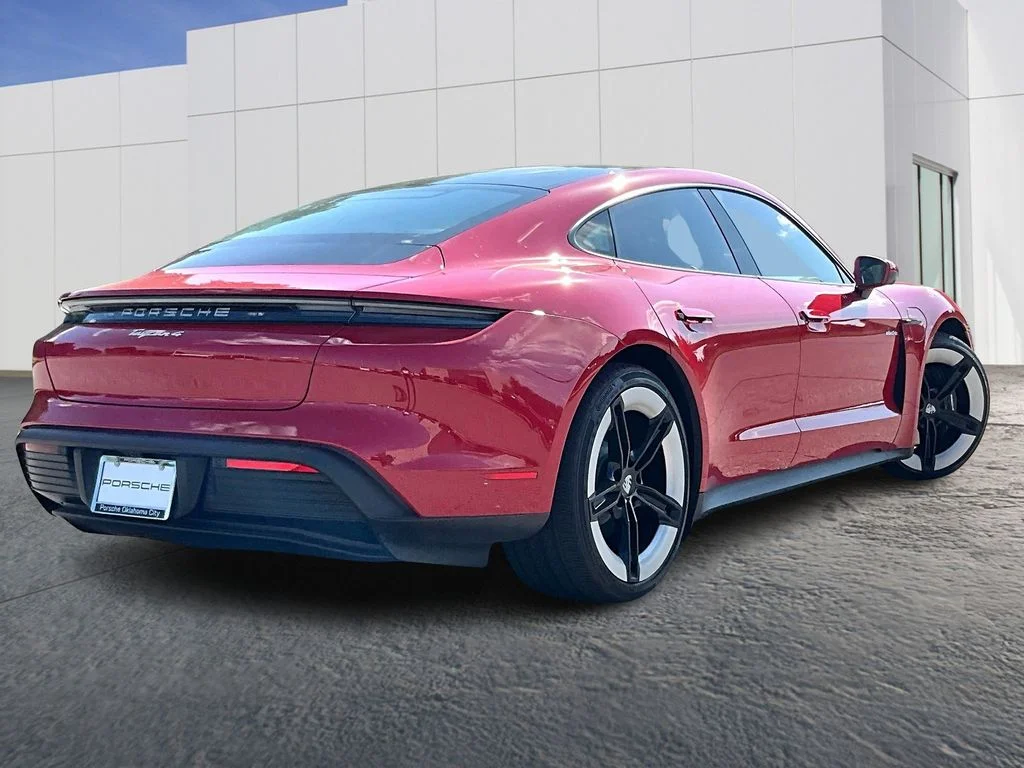2025 Porsche Taycan Base - Photo 7