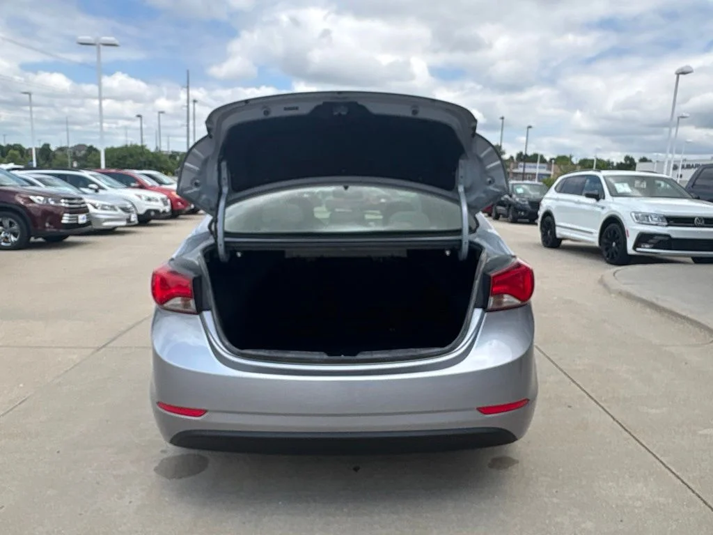Used 2015 Shale Gray Metallic Hyundai Limited image 34