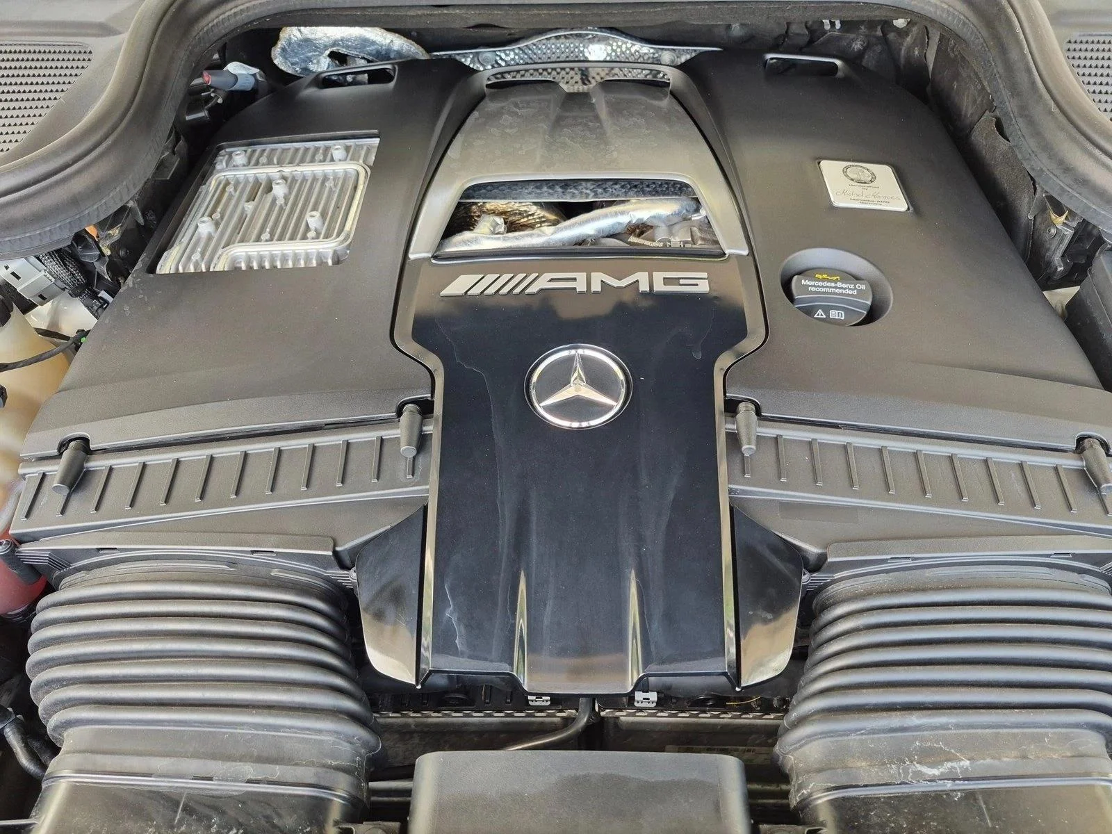 Used 2021 Designo Diamond White Bright Mercedes-Benz AMG® GLS 63 image 23