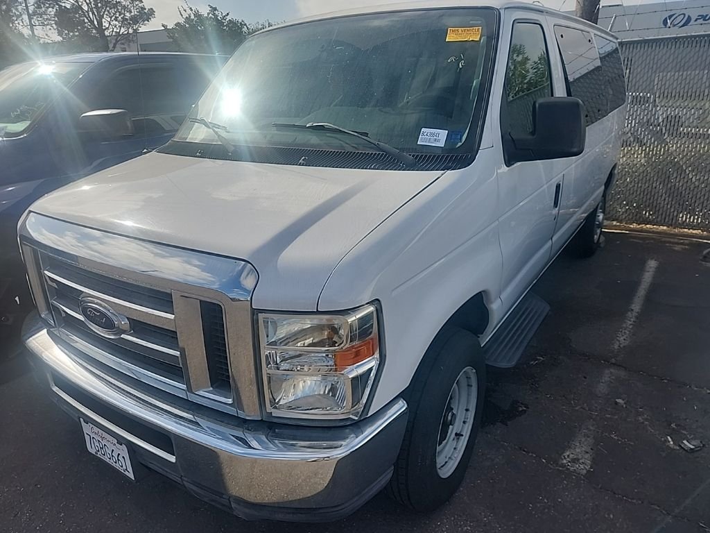 Used 2013 White Ford XLT image 4