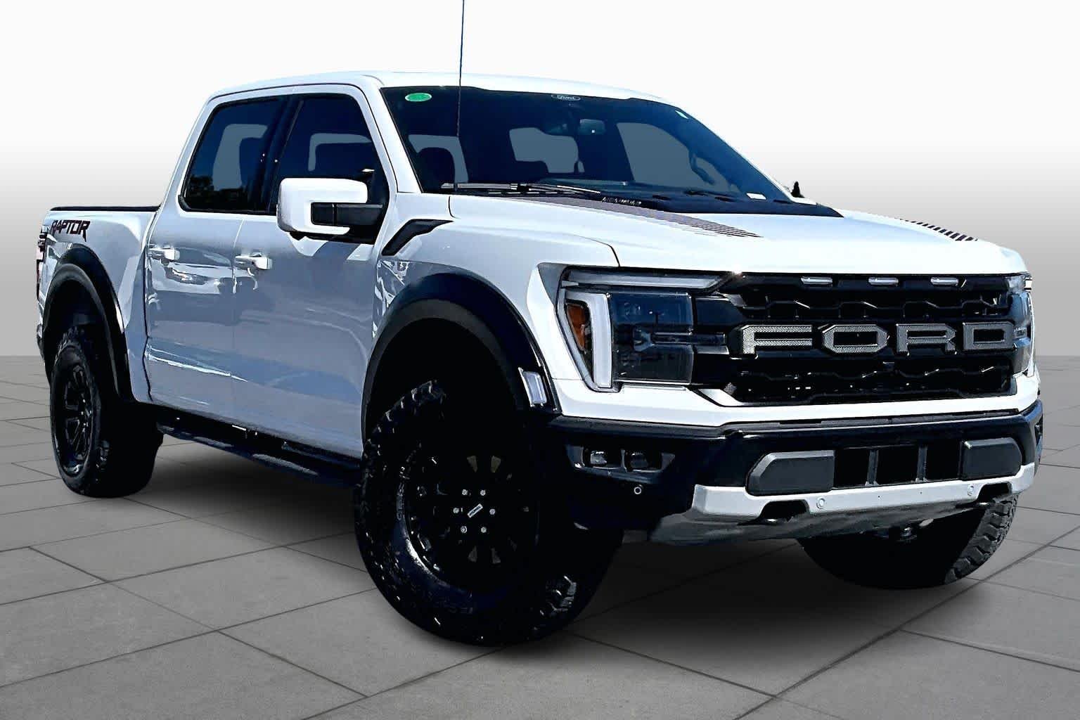 Used 2025 Oxford White Ford Raptor image 4