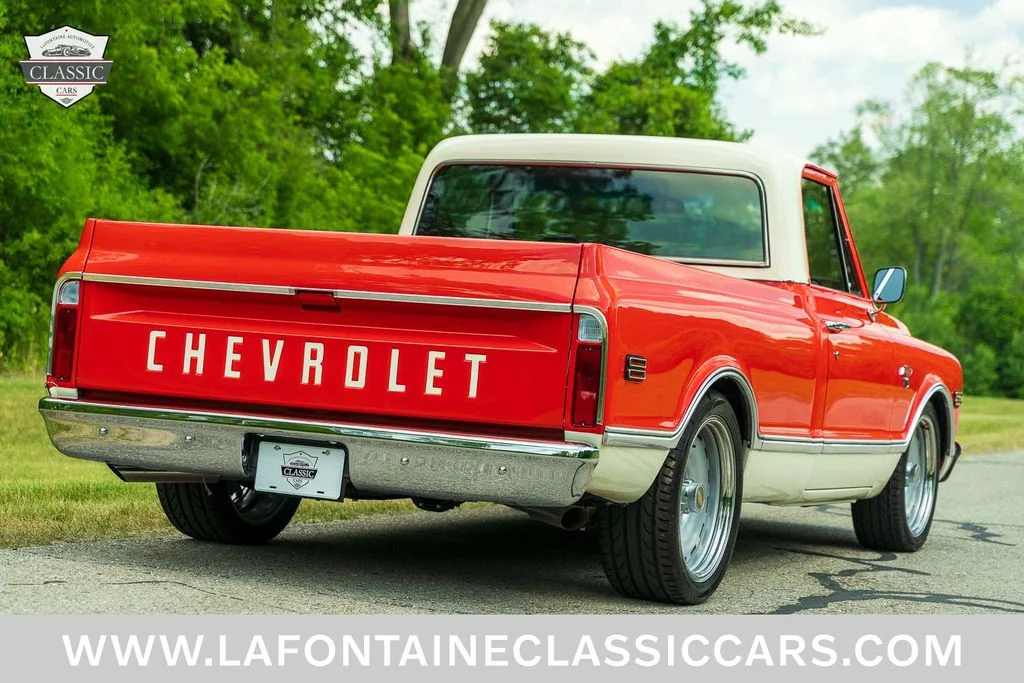 Used 1968 Orange Chevrolet  image 30
