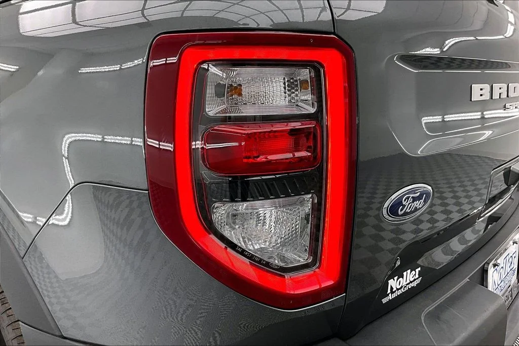 Certified Used 2025 Gray Metallic Ford Outer Banks image 30