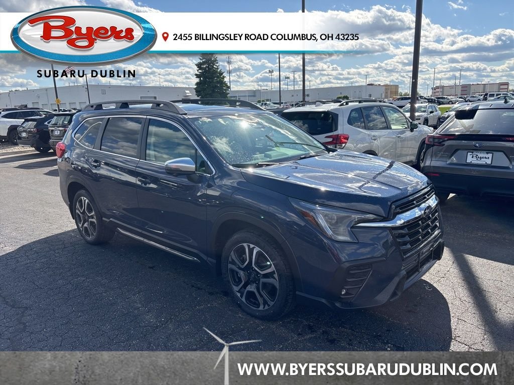 2023 Subaru Ascent Limited 8 Passenger's photo