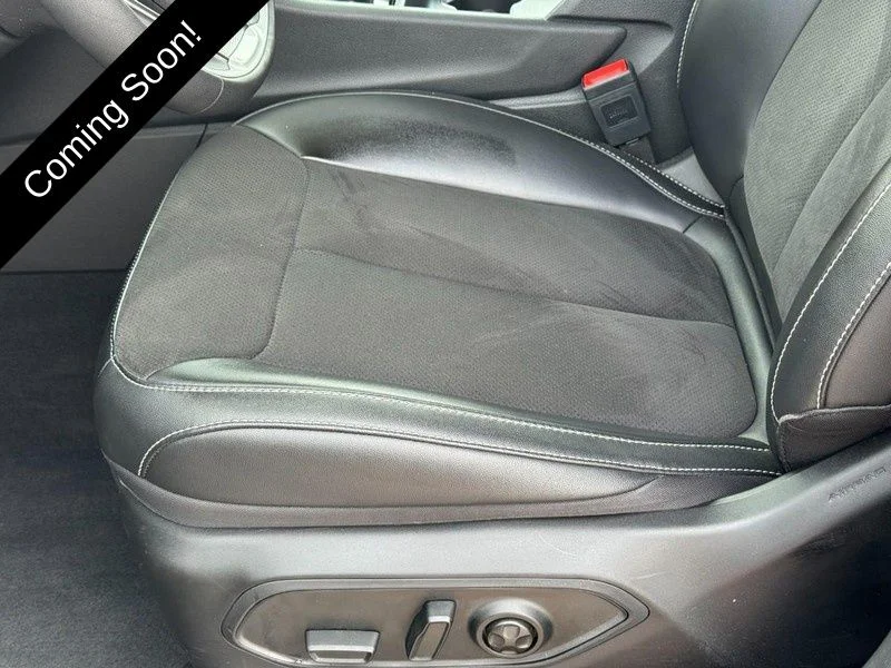 Certified Used 2024 Gray Jeep Altitude X image 18