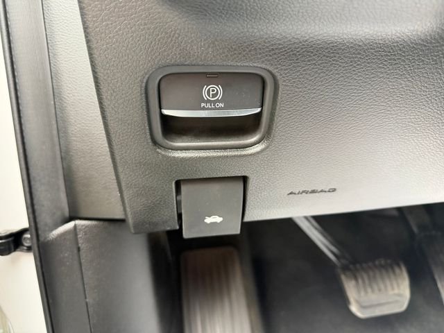 Certified Used 2023 White Jeep Limited image 22