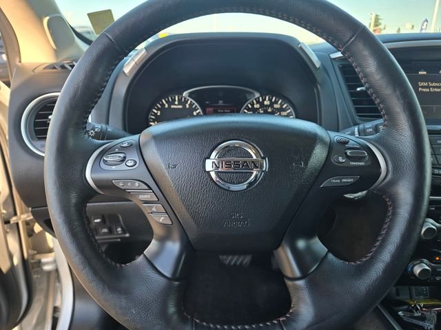 Used 2019 Silver Nissan SL image 22