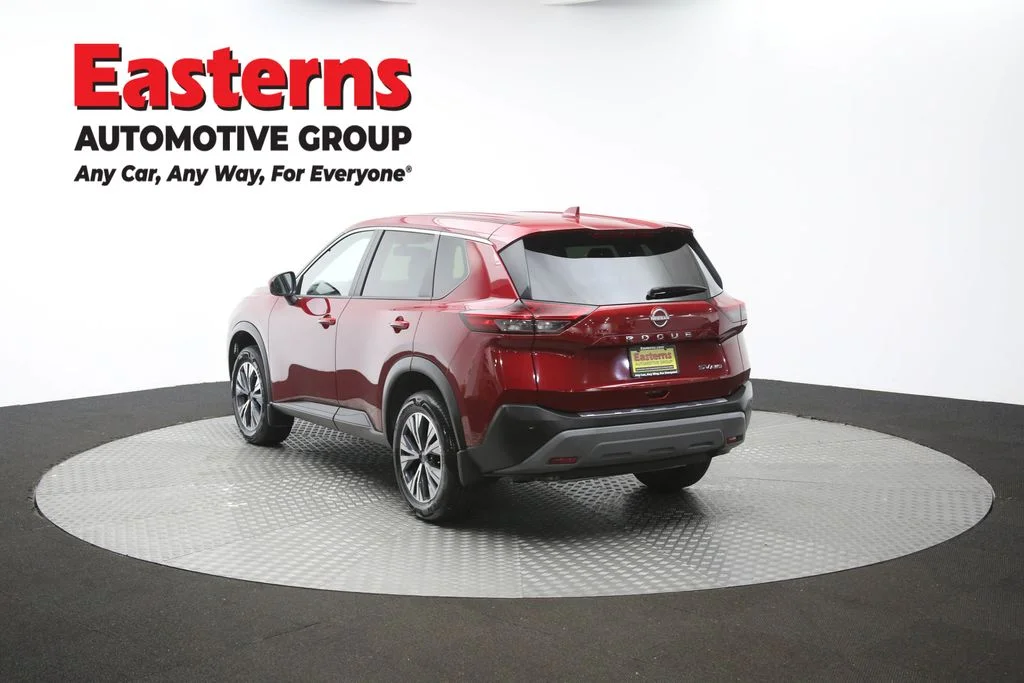 Used 2023 Red Nissan SV image 64