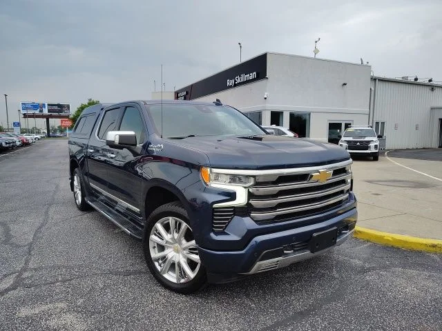 Used 2023 Blue Chevrolet High Country image 1