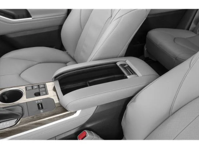 Used 2023  Toyota Limited image 15