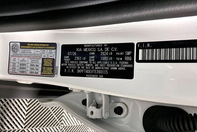 New 2026 White Kia LXS image 9