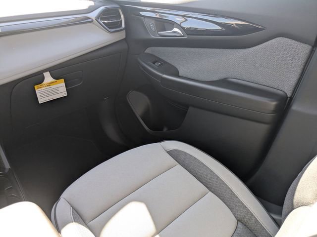 New 2026 Summit White Chevrolet LT image 19