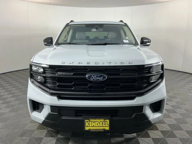 Used 2025 Silver Metallic Ford Active image 2