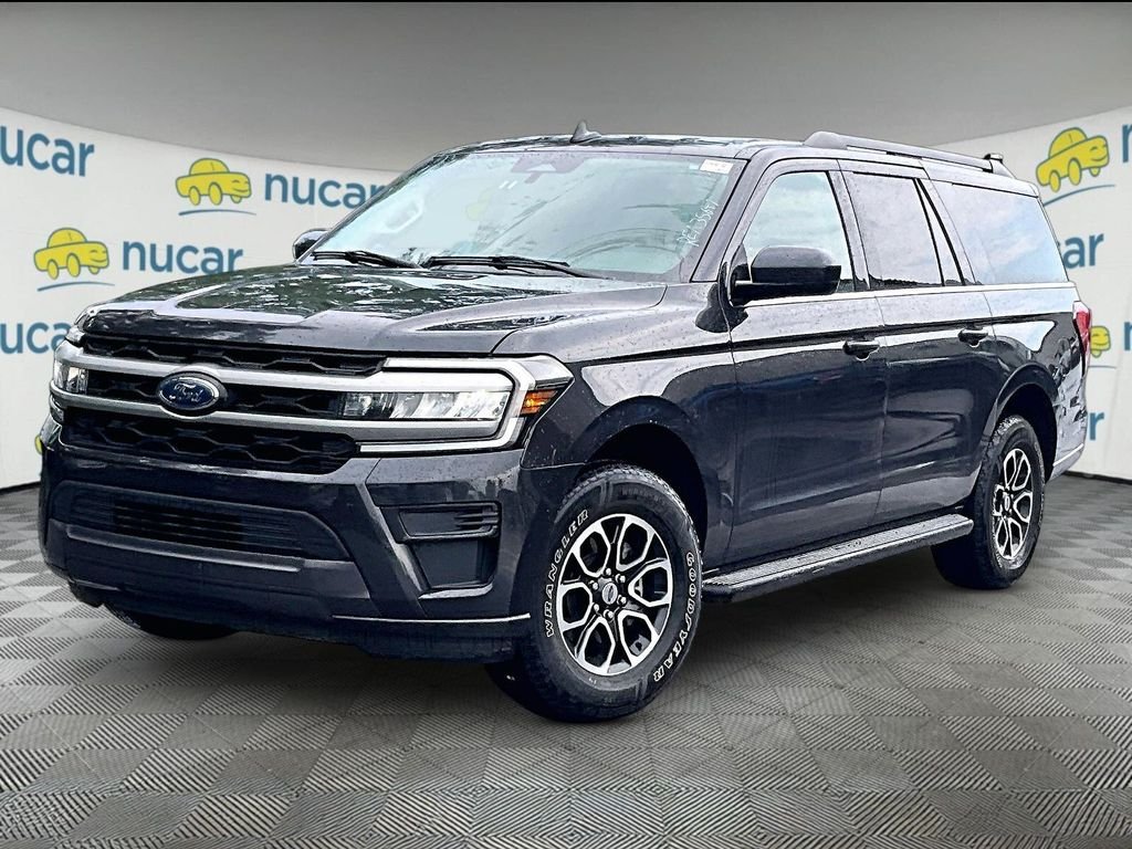 Used 2024 Gray Metallic Ford XLT image 2