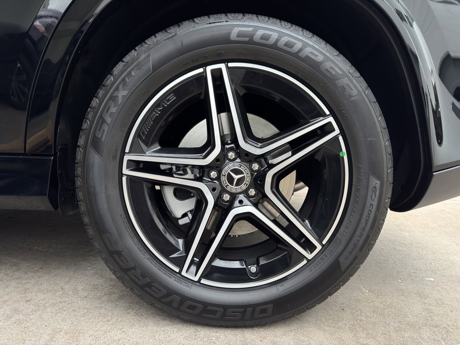 New 2025 Black Mercedes-Benz GLE 350 image 47