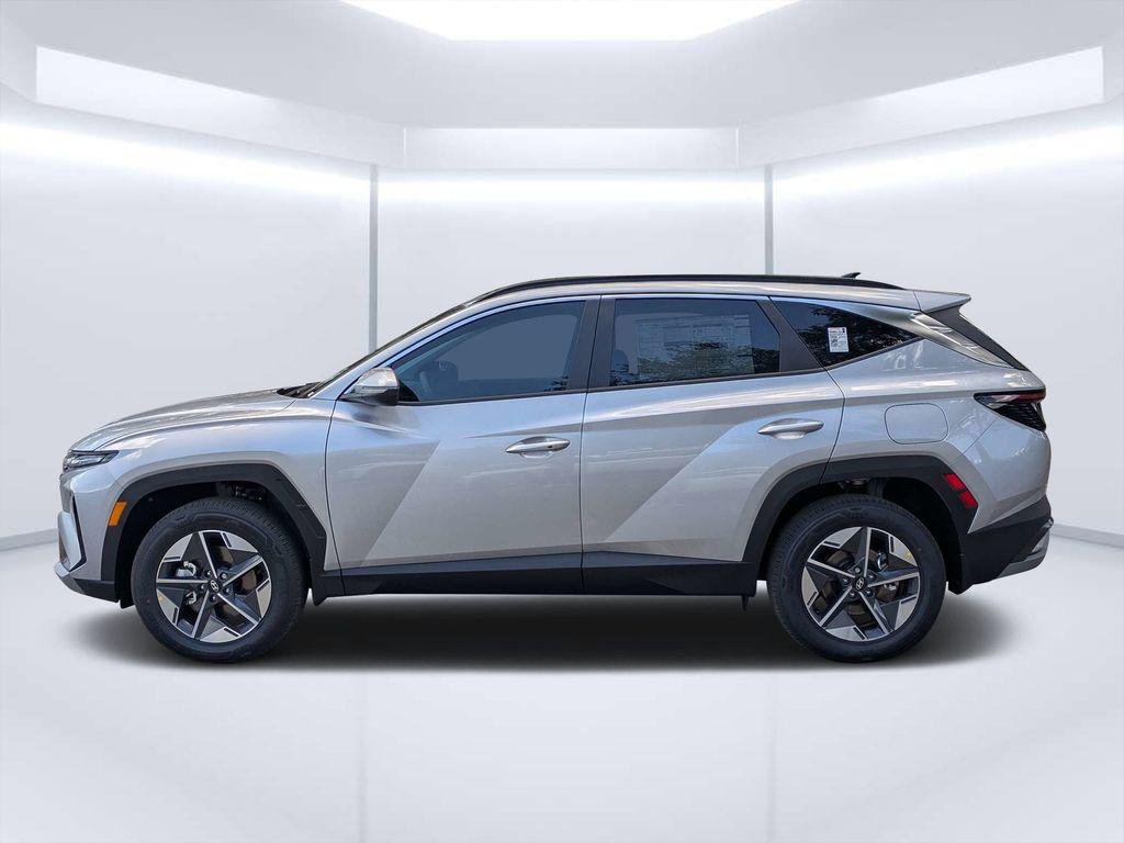 New 2026 Silver Hyundai SEL Convenience image 6