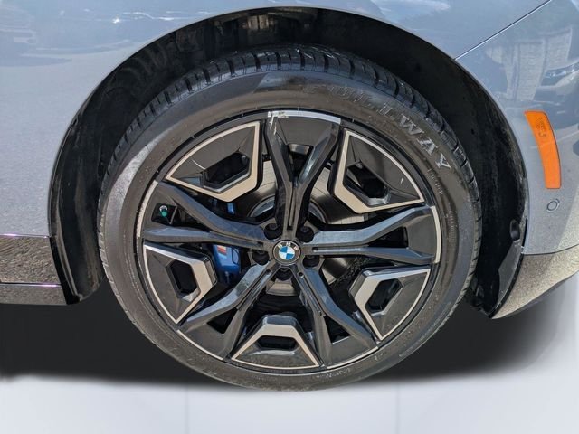 Used 2023 Gray BMW M60 image 11