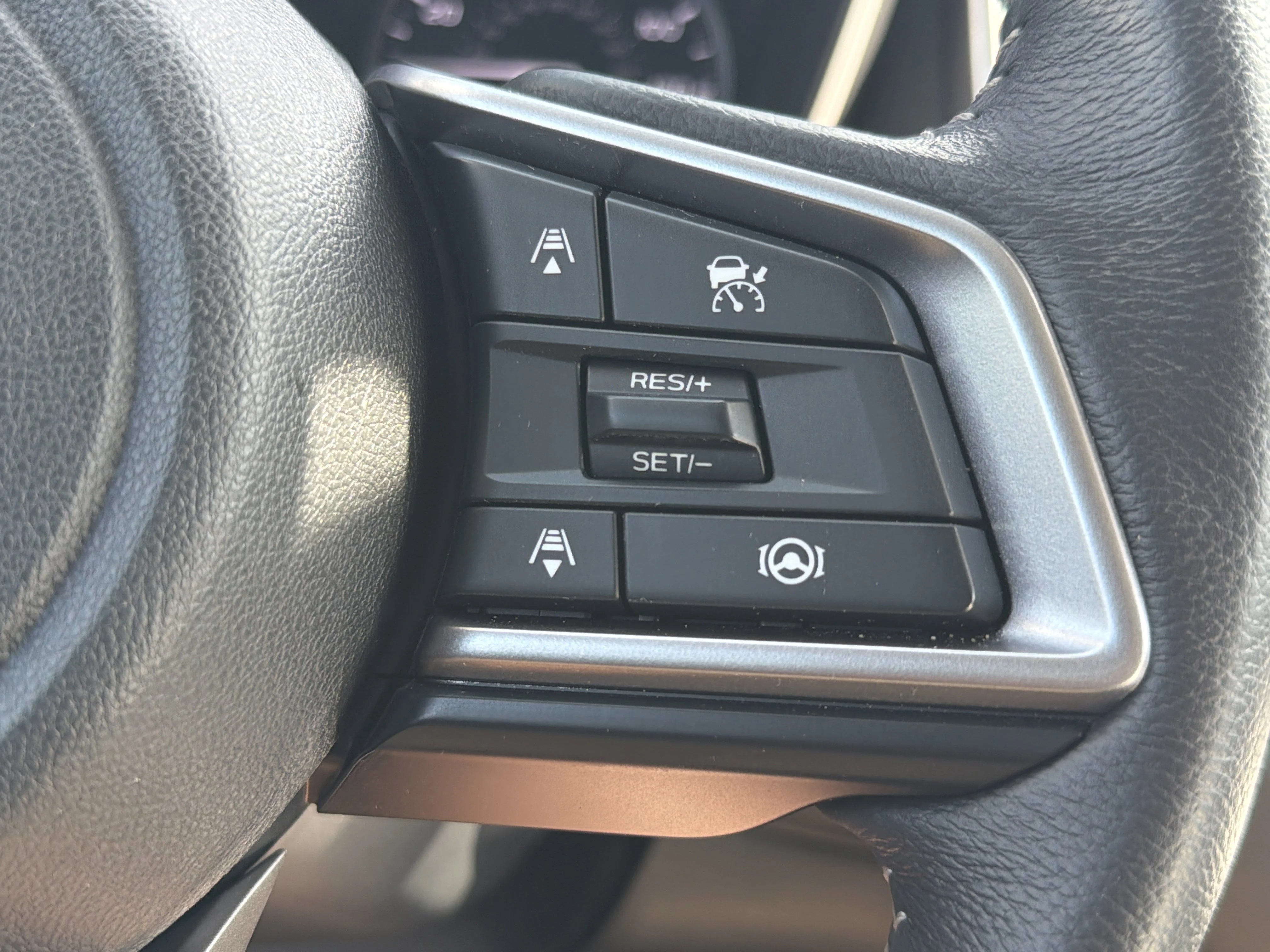 Certified Used 2025 Crystal White Pearl Subaru Premium image 29