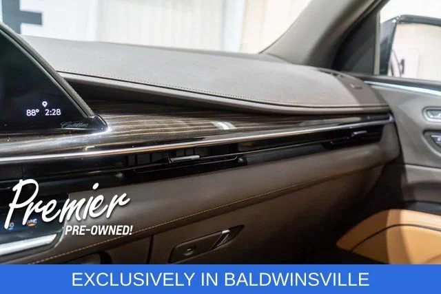 Used 2021 Black Cadillac Sport image 51