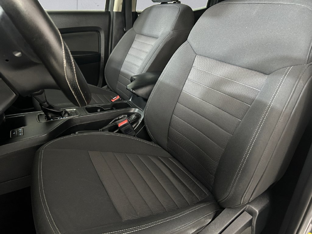 Used 2019 Gray Ford XLT image 8