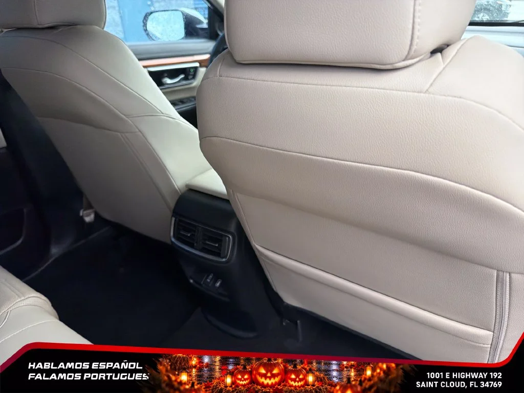 Used 2022 White Honda AWD Touring image 29