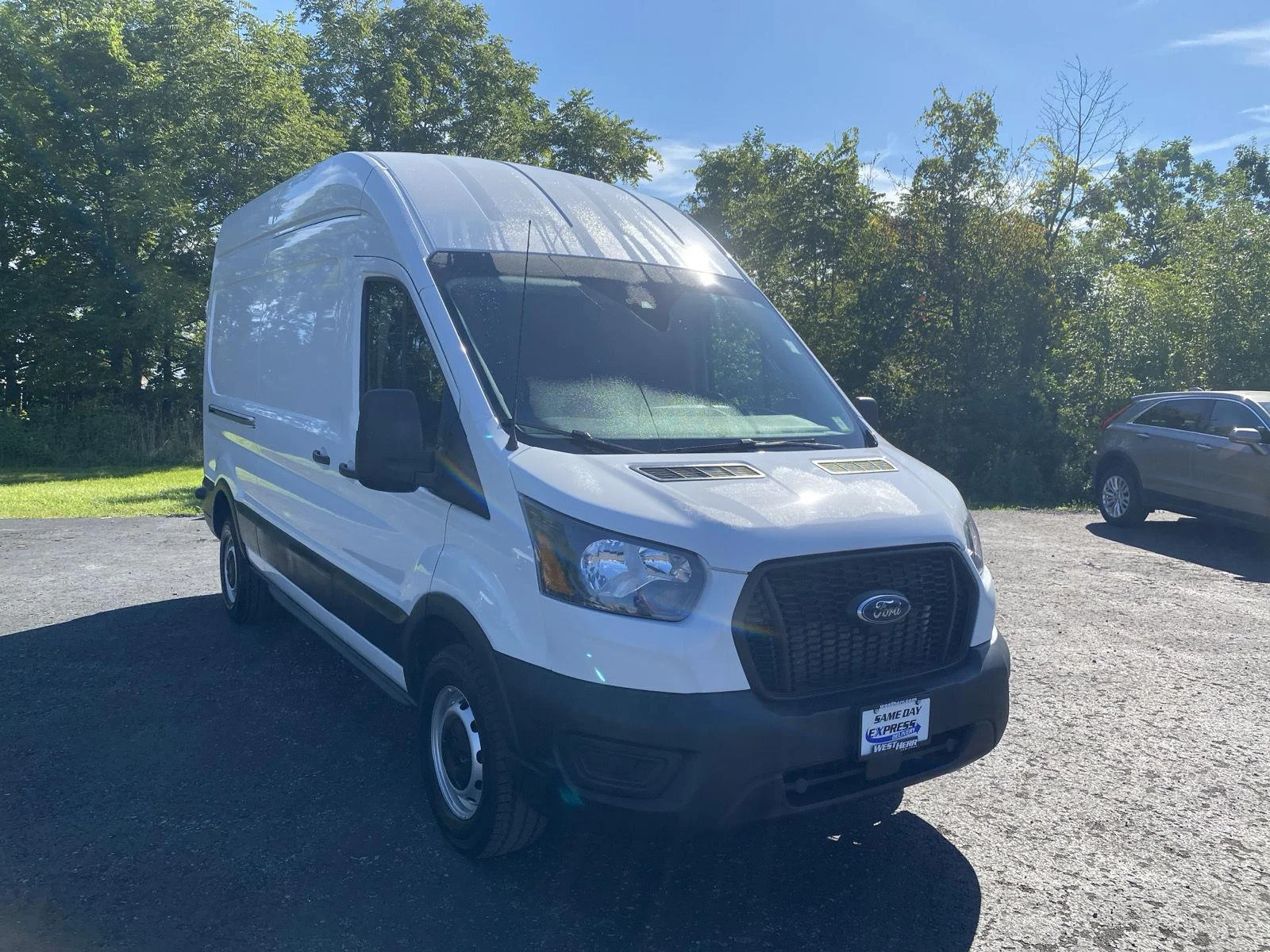 Used 2025 Oxford White Ford 250 image 13