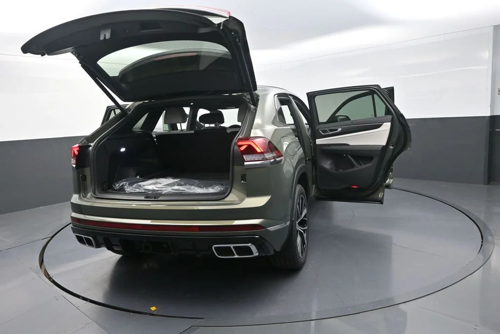 New 2026  Volkswagen 2.0T SEL Premium R-Line image 35