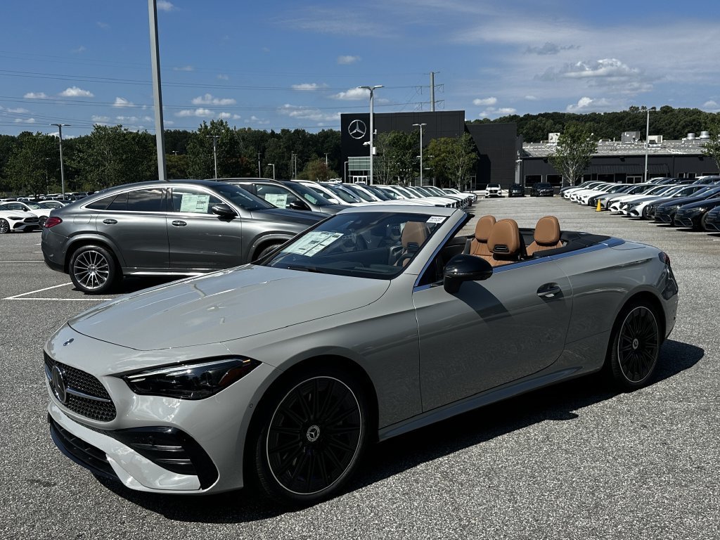 New 2027 MANUFAKTUR Alpine Grey Mercedes-Benz CLE 450 image 38
