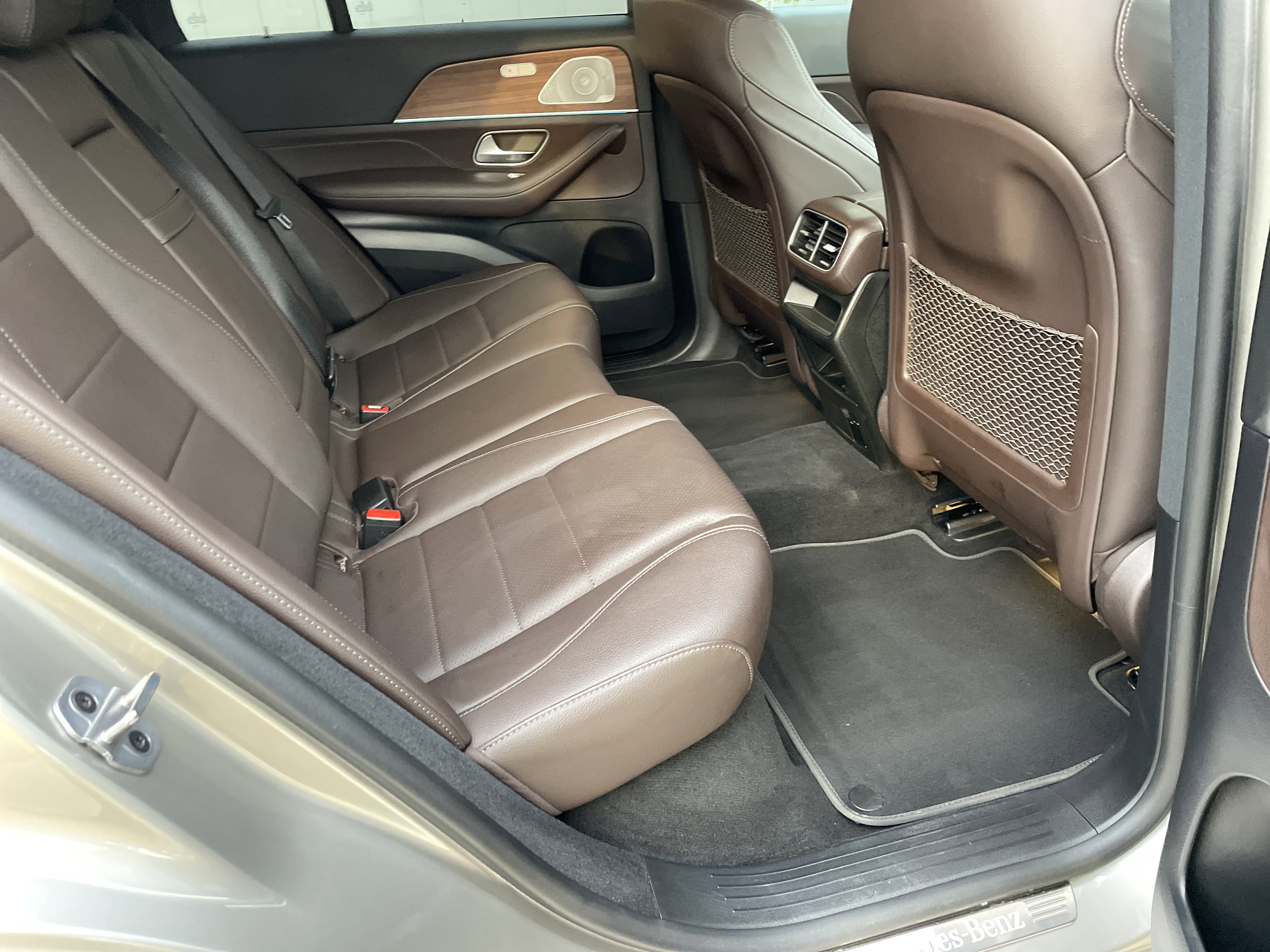 Certified Used 2022 Mojave Silver Metallic Mercedes-Benz GLE 450 4MATIC® SUV image 44