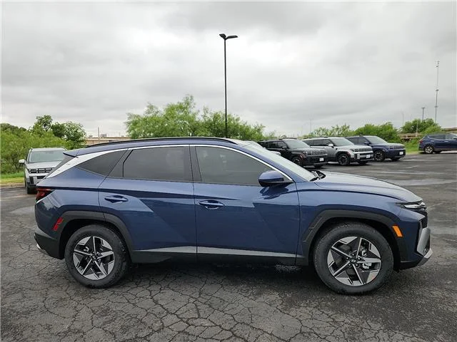 New 2026 Atlantis Blue Hyundai SEL image 6