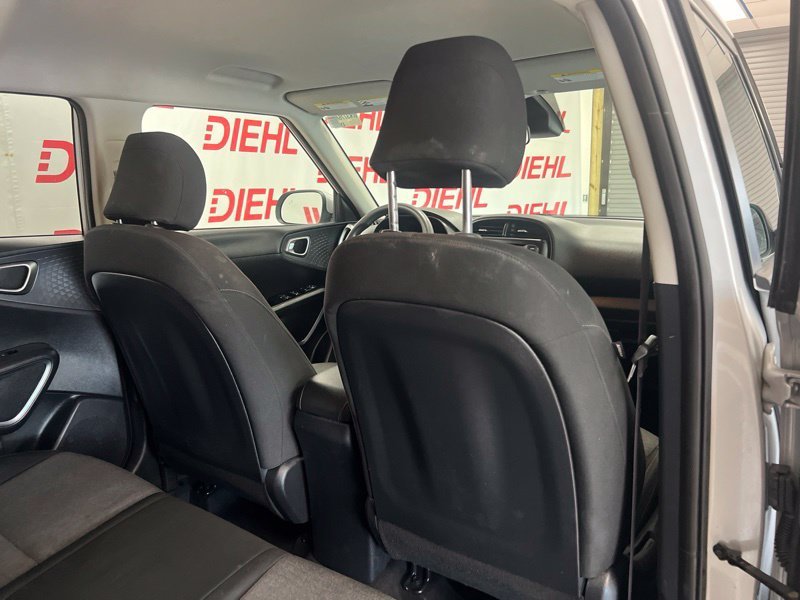 Used 2020 Silver Kia S image 11