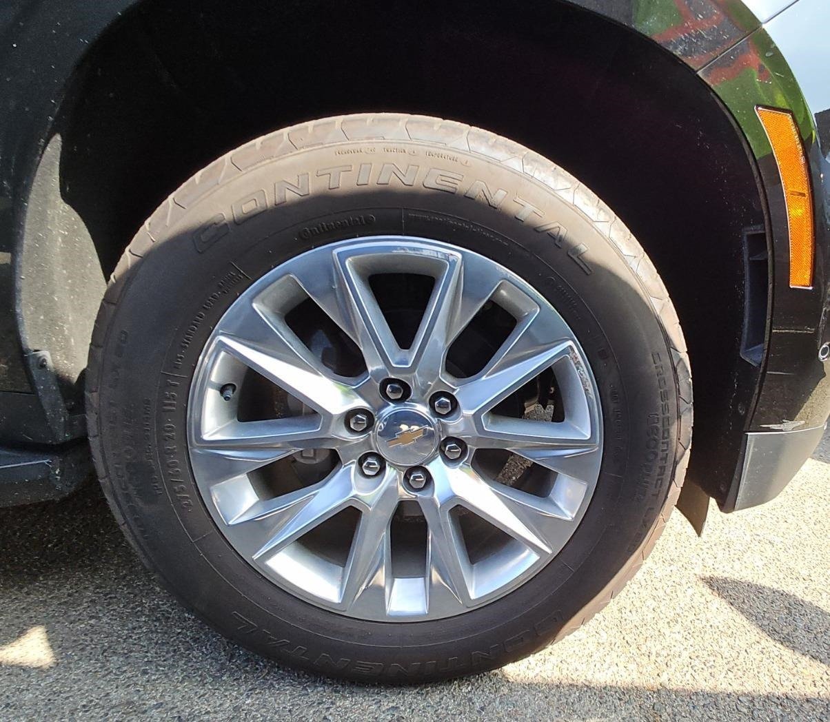 Used 2025 Black Chevrolet Premier image 8