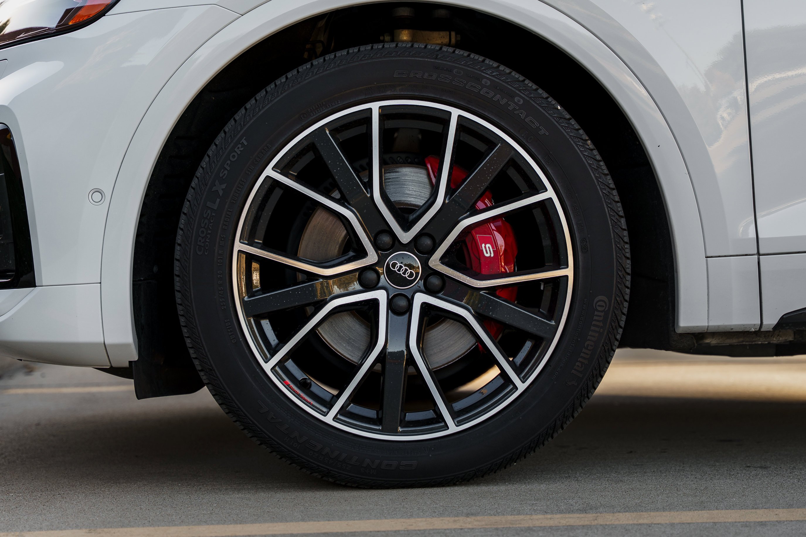 2024 Audi SQ5 Prestige - Photo 32