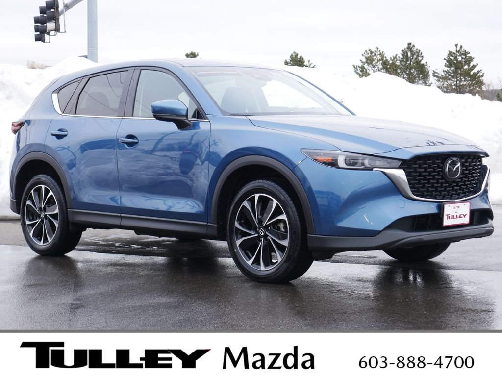 2022 Mazda CX-5 S Premium package