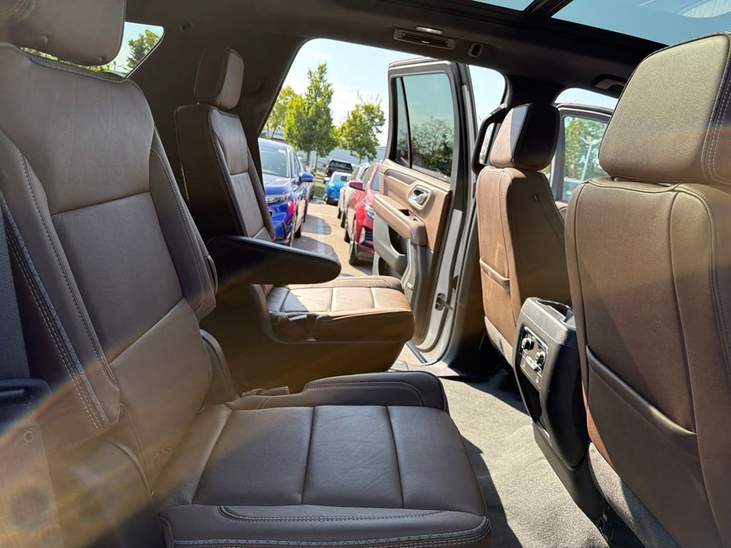 Used 2024 Beige Chevrolet High Country image 26