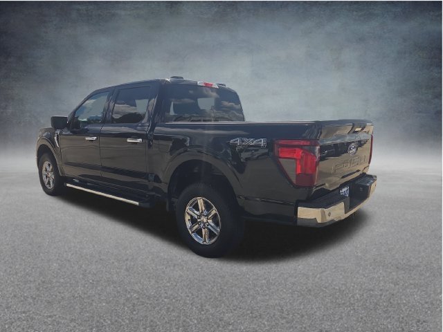 Used 2024 Black Ford XLT image 5