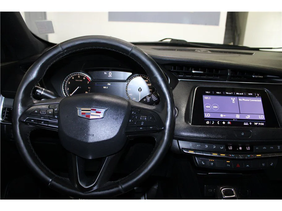 Used 2019 Stellar Black Metallic Cadillac FWD Premium Luxury image 30
