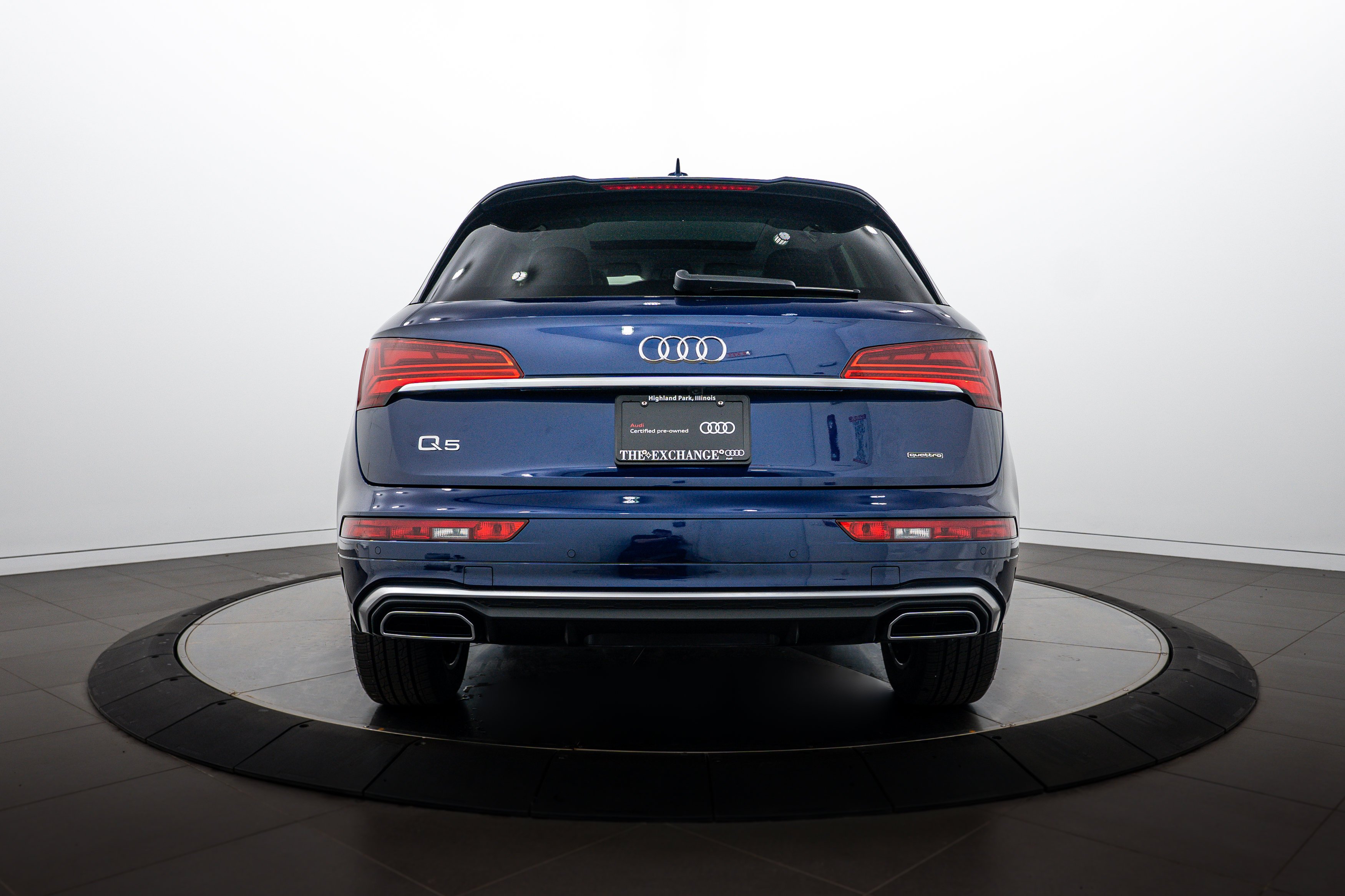 Certified Used 2023 Navarra Blue Metallic Audi S line Premium image 20