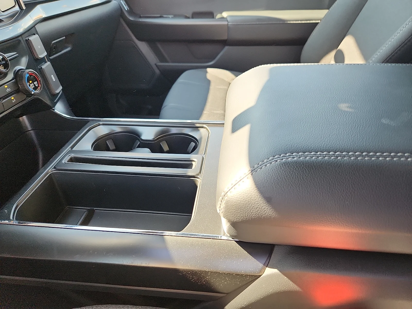 New 2026 Oxford White Ford STX image 25