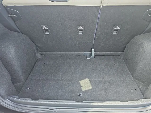 Used 2022 Gray Ford S image 27