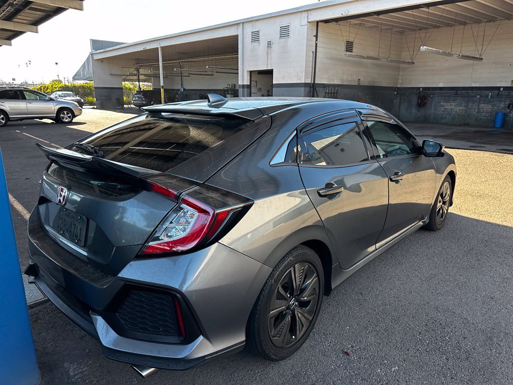 Used 2018 Gray Honda EX-L image 16