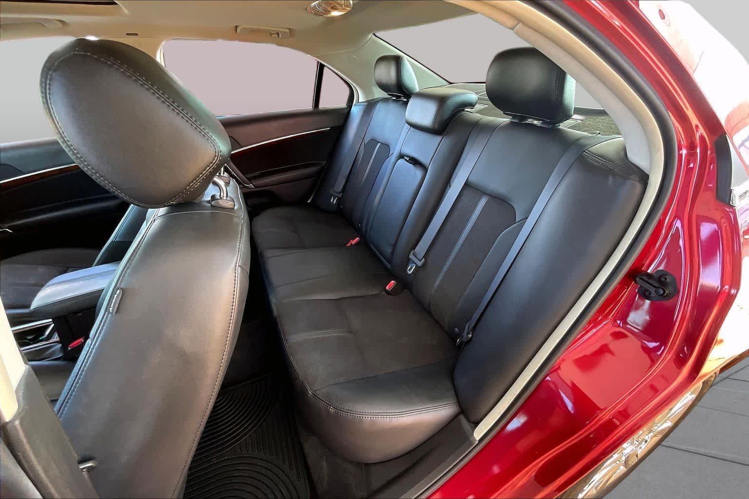 Used 2011 Red Candy Metallic Tint Lincoln Hybrid image 18