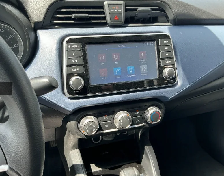 Used 2024 White Nissan SV image 3