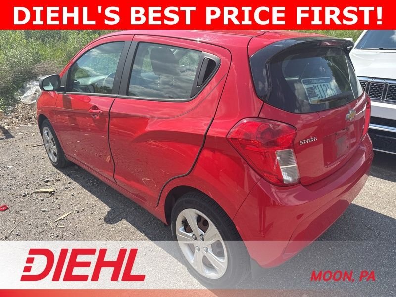 Used 2019 Red Chevrolet LS image 4