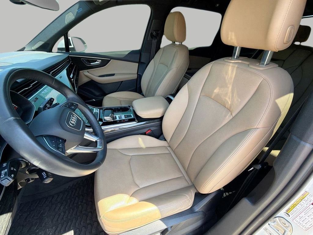 Used 2022 White Audi 55 Premium Plus image 19